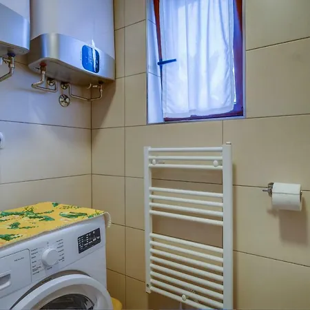 Apartment Andrino