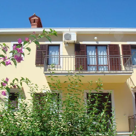 Andrino * Mali Losinj