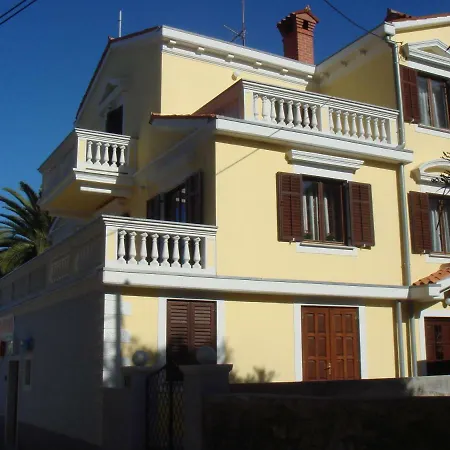 Andrino Apartment